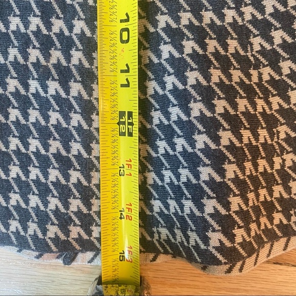 Houndstooth Skirt - Picture 11 of 11